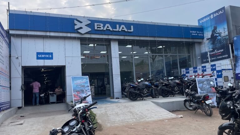 Bajaj Showroom Careers: Sales, Service & Back Office Job Opportunities
