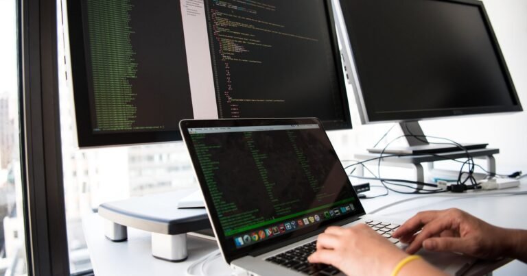 Software Developer Jobs: How to Build Your Career in the U.S.