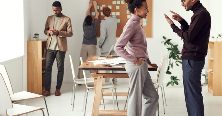 Operations Manager Career Guide: Skills, Experience & Jobs