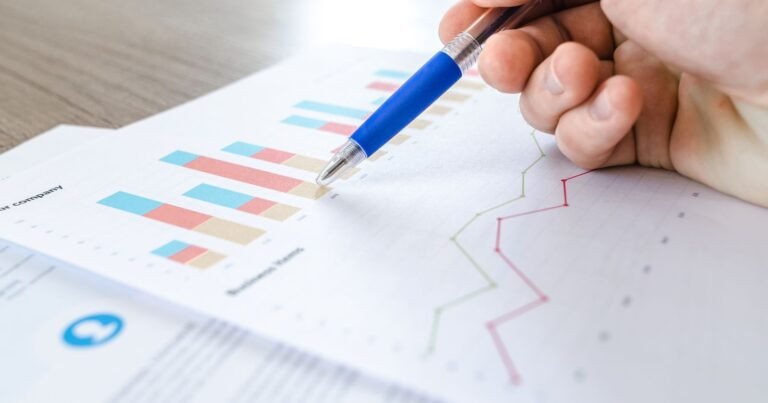 Data Scientist Career Guide: Skills, Education & Job Opportunities